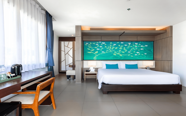 Premium Deluxe Room