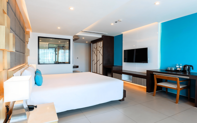 Grand Deluxe Room