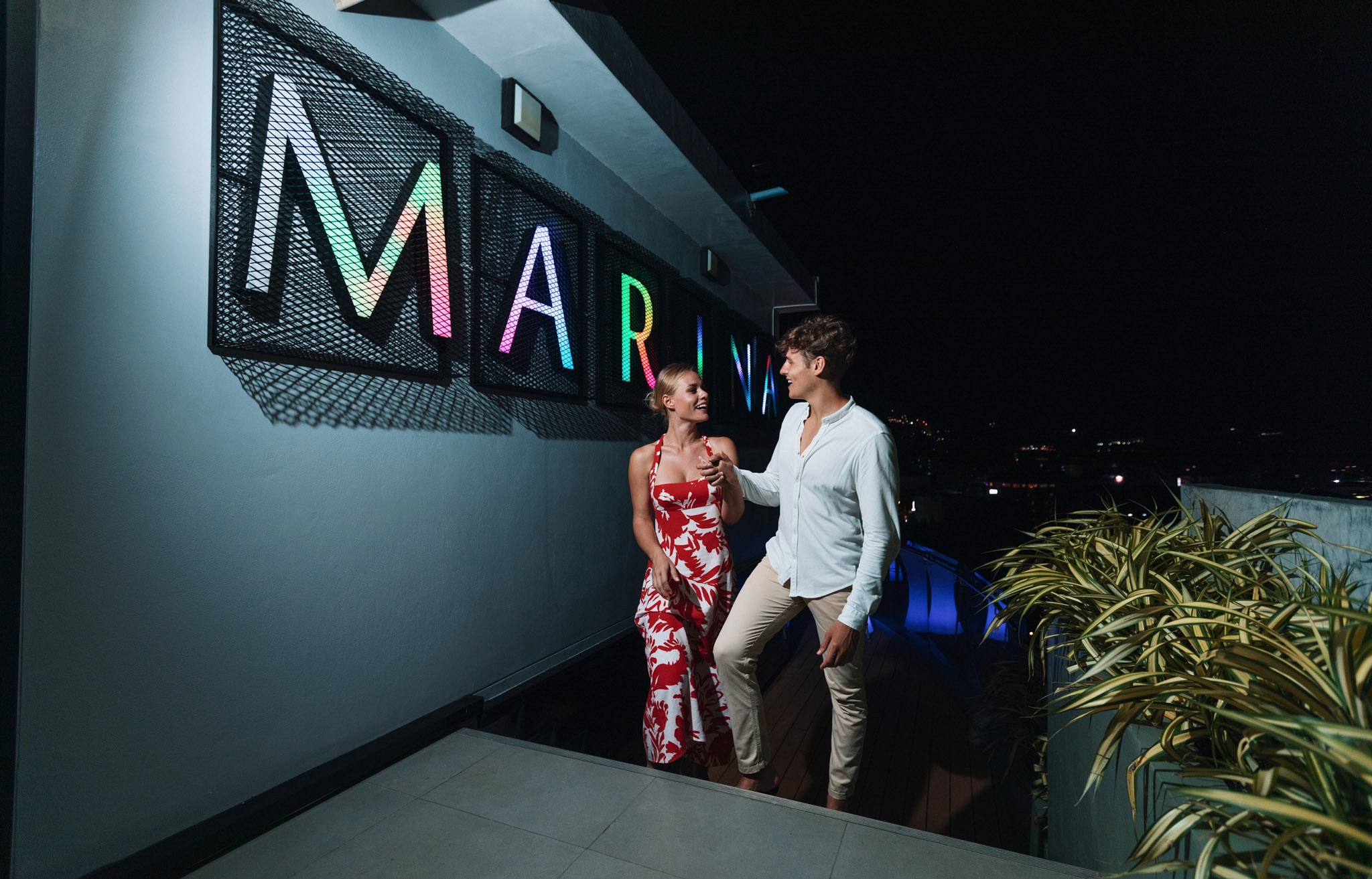 Skyline Rooftop & Corner Bar